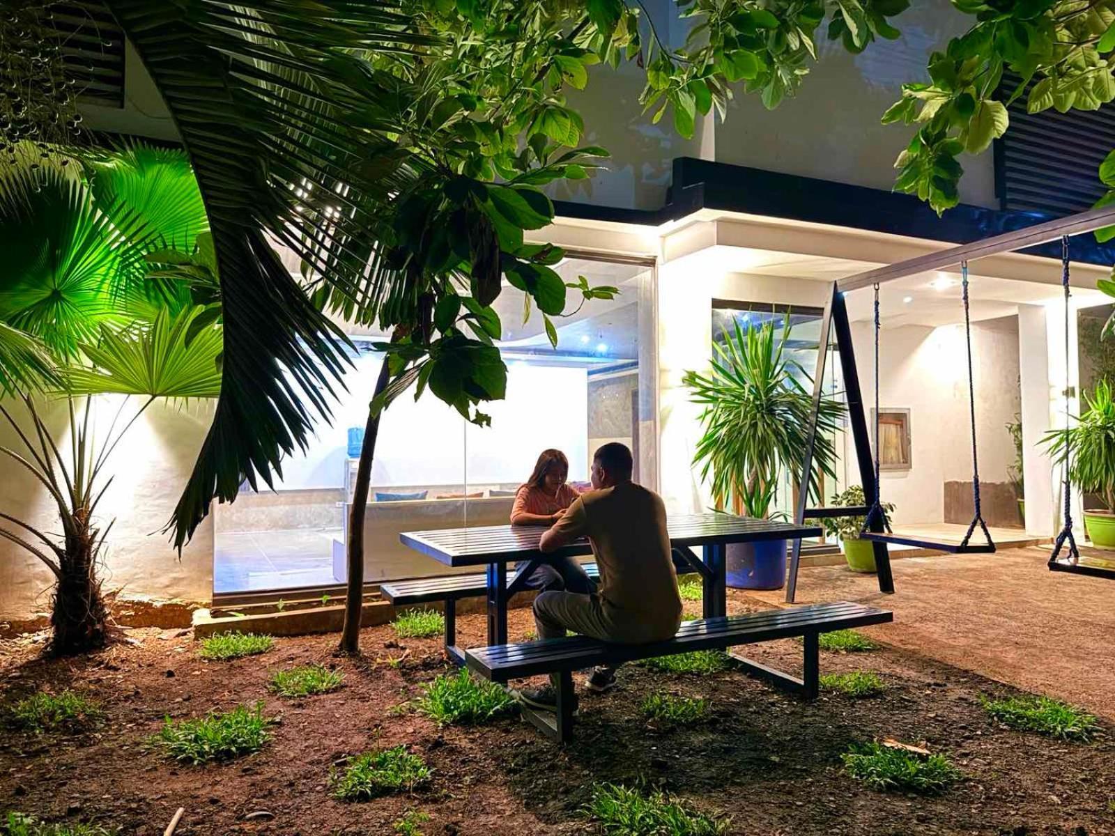 Goofy Ants Hostel Puerto Princesa Dış mekan fotoğraf